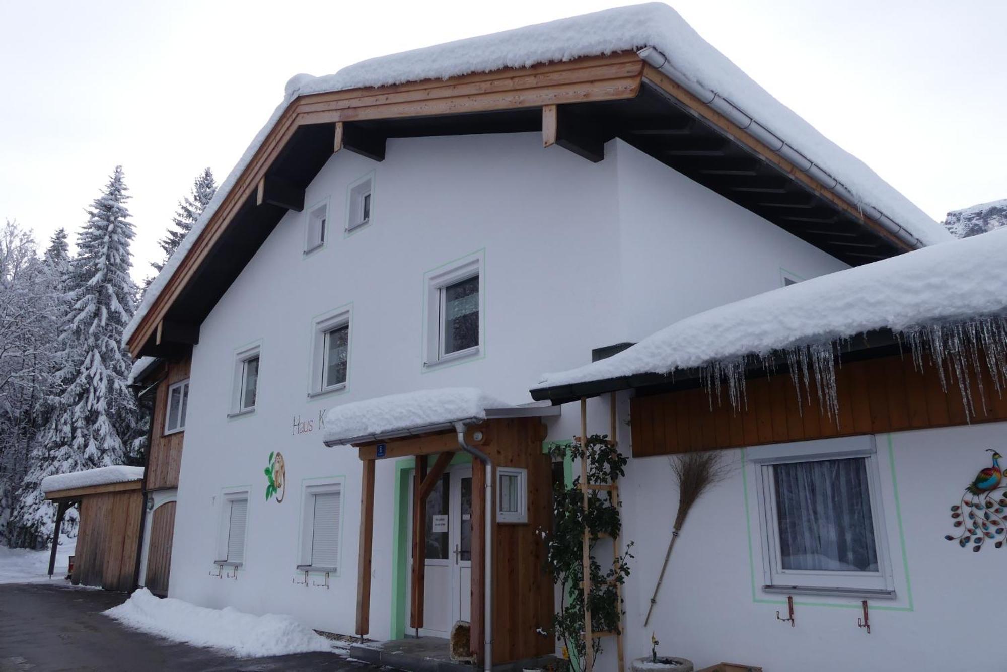 Ferienwohnungen Haus Kunterbunt เบิร์ชเทสกาเดน ภายนอก รูปภาพ